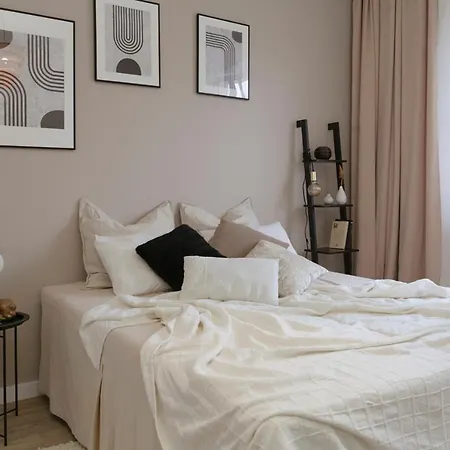 Concierge Stalowa * Varşova