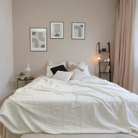 Concierge Stalowa * Varşova